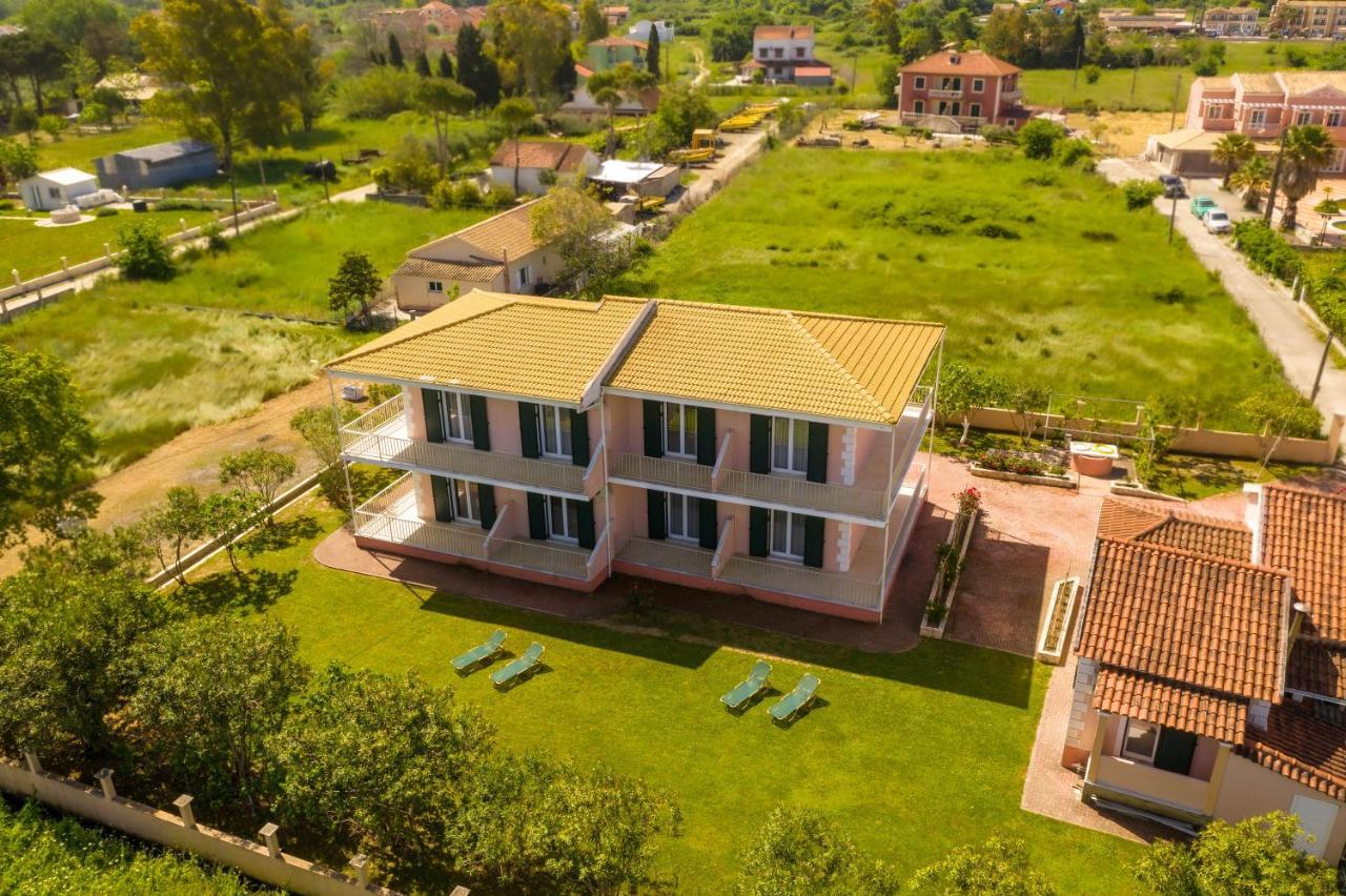 Botzoris Apartments Сидари Екстериор снимка