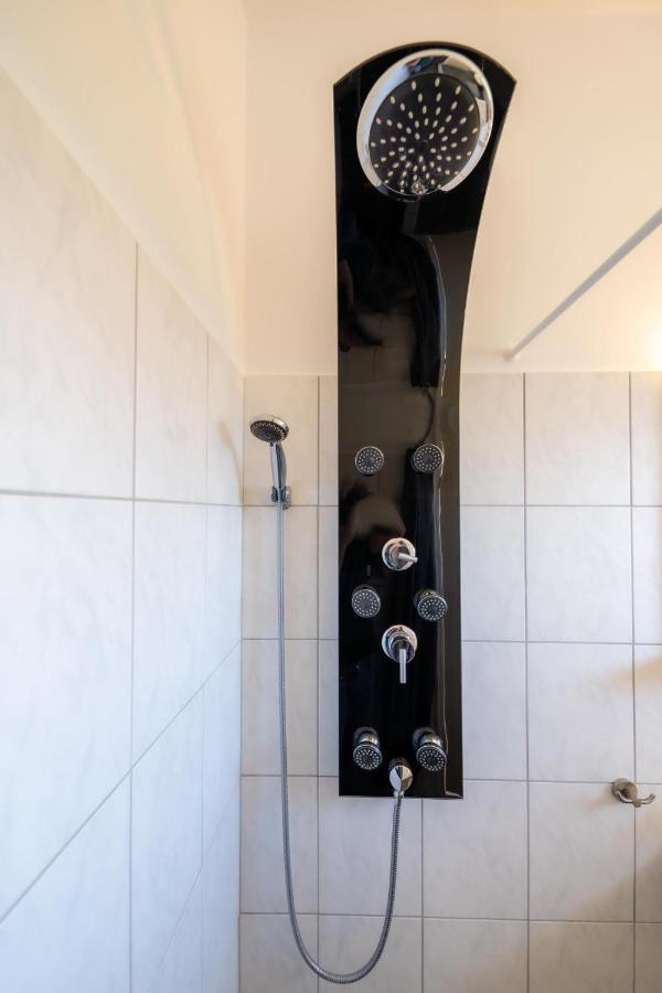 Botzoris Apartments Сидари Екстериор снимка