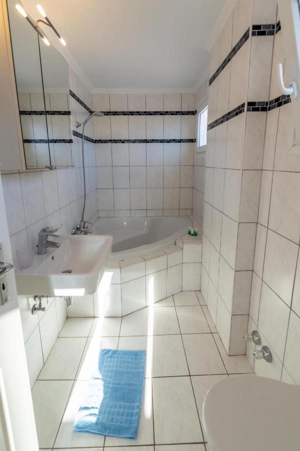 Botzoris Apartments Сидари Екстериор снимка