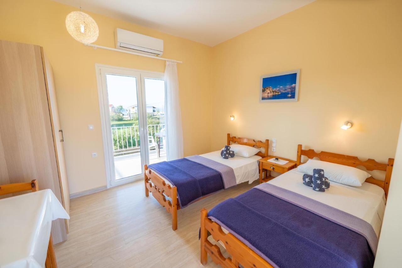 Botzoris Apartments Сидари Екстериор снимка