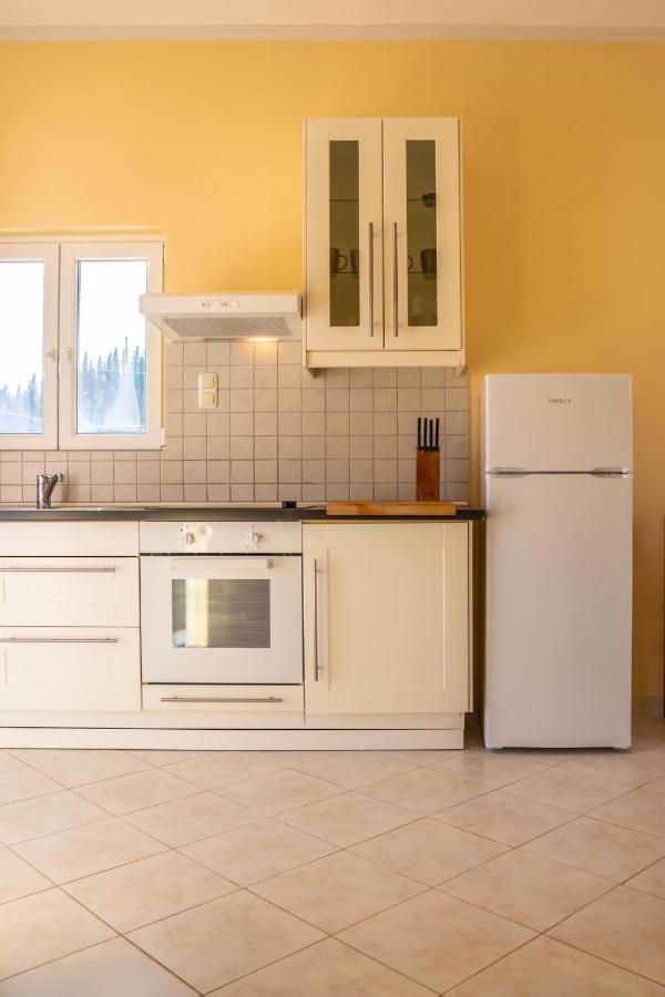 Botzoris Apartments Сидари Екстериор снимка